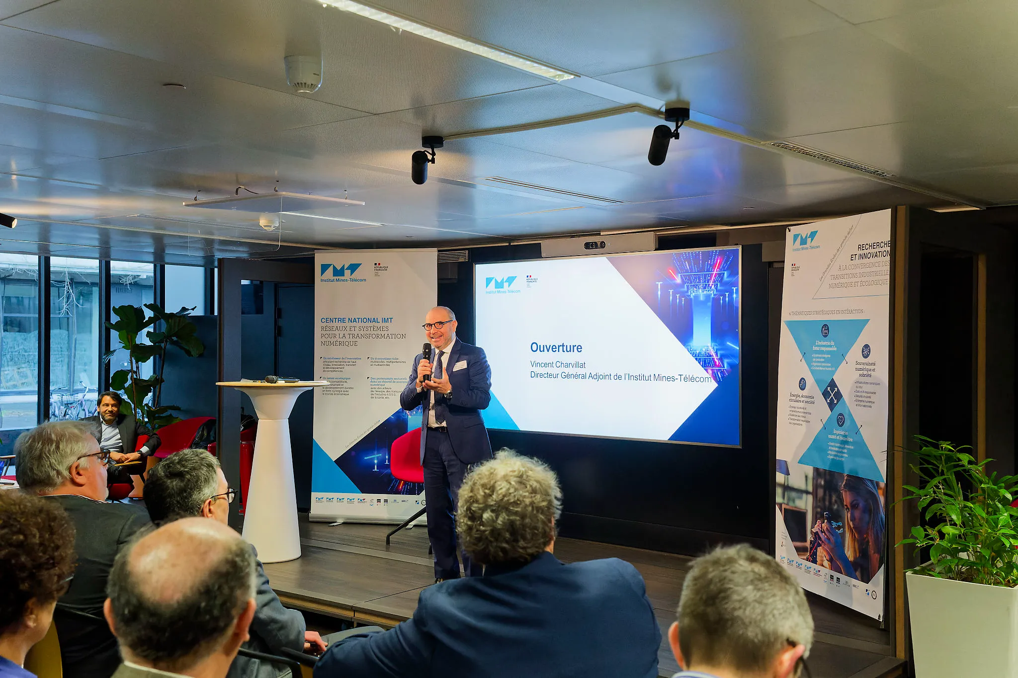 Vincent Charvillat, Directeur général adjoint de l’Institut Mines-Télécom, prononçant le discours d'ouverture de l'événement