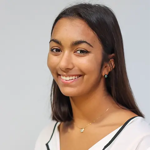 Portrait de Jade-Héloïse, élève ingénieure à IMT Nord Europe