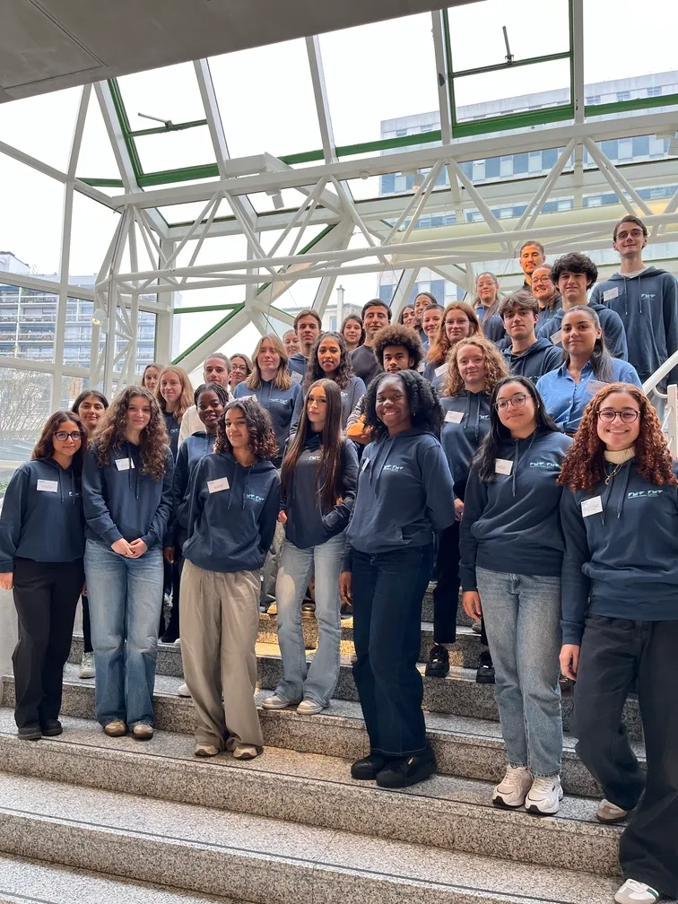 Photo de groupe de la nouvelle promotion d'Ambassadrices IMT