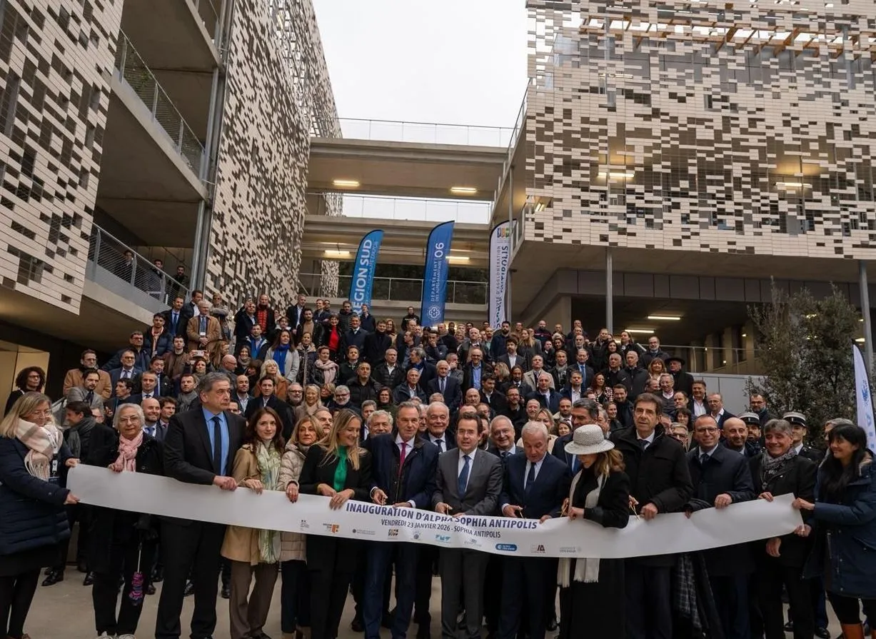 Photo de l'inauguration du bâtiment